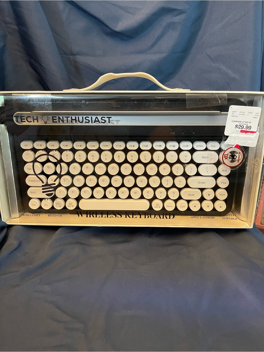 Tech Enthusiast Wireless Retro Round-Key Keyboard